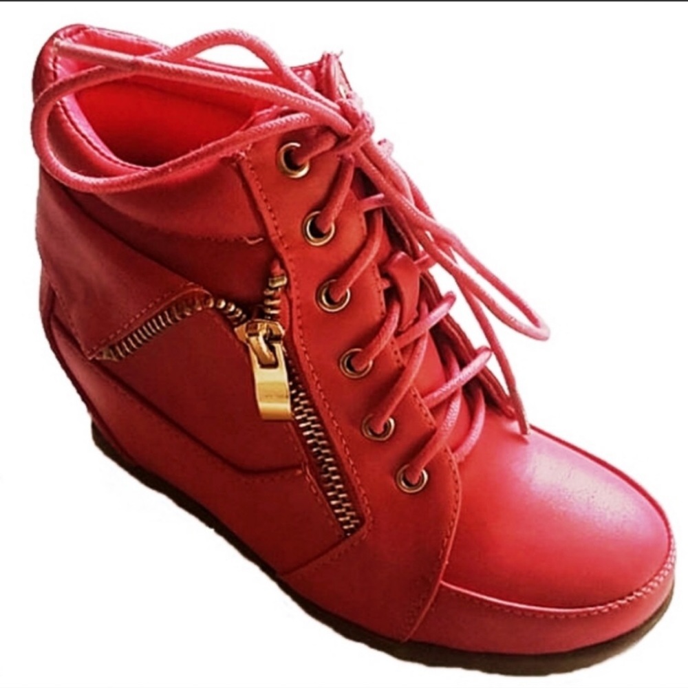 🛍️ Lucky Top  Fushia Sneakers - Picture 3 of 7